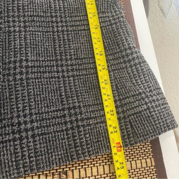 Jaeger Wool Blazer UK 10 US 8 Plaid Check Jacket Crest Buttons Made in Britain - Picture 11 of 11